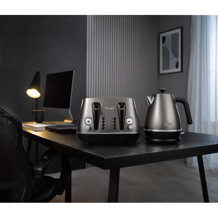 Электрочайник DeLonghi KBIN 2001 TB изображение 5