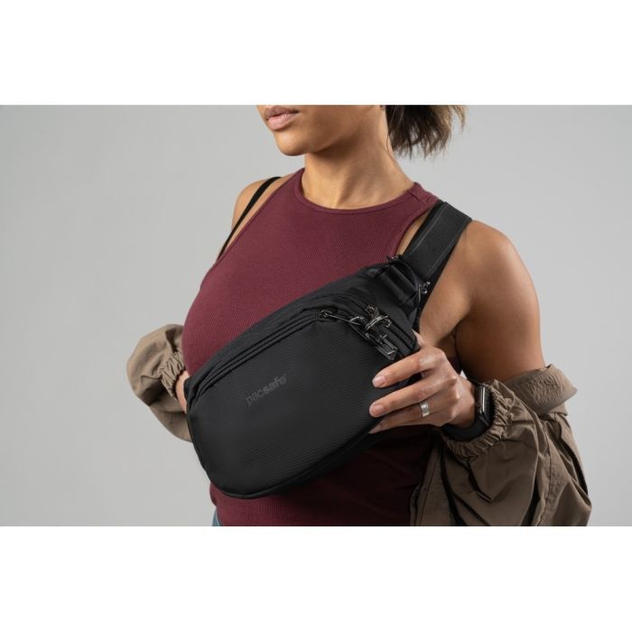 Сумка-бананка Pacsafe Vibe 100 hip pack, чорна (60141130) изображение 9