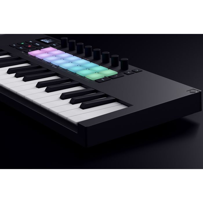 MIDI-клавіатура Novation Launchkey Mini 37 MK4 (236477) зображення 9