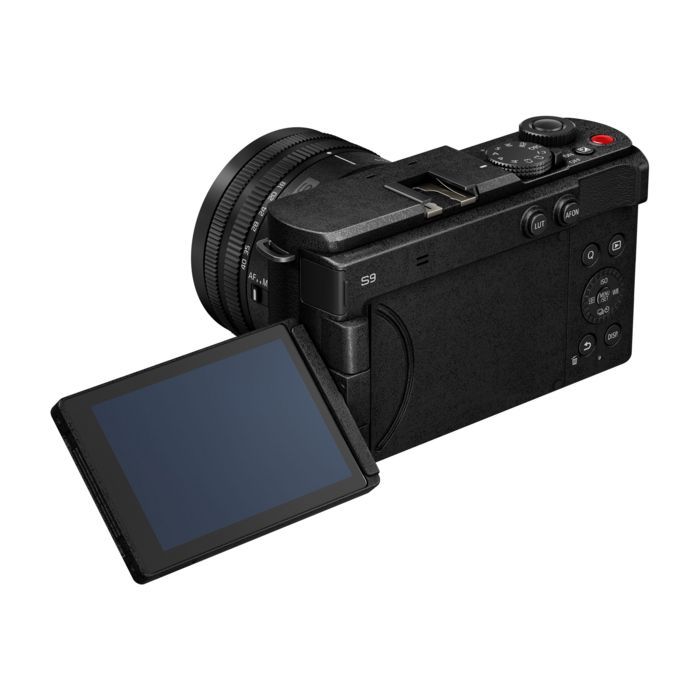 Цифровий фотоапарат Panasonic Lumix DC-S9 Kit 18-40mm f/4.5-6.3 Dark Olive (DC-S9NE-G) зображення 12