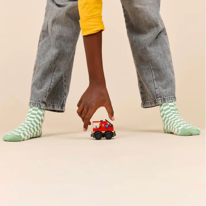 Конструктор LEGO City Автомобили — Пожарная машина (60482) изображение 9