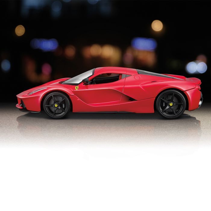 Масштабна модель автомобіля Bburago Автомодель - LaFerrari, 1:18 (18-16001) зображення 5