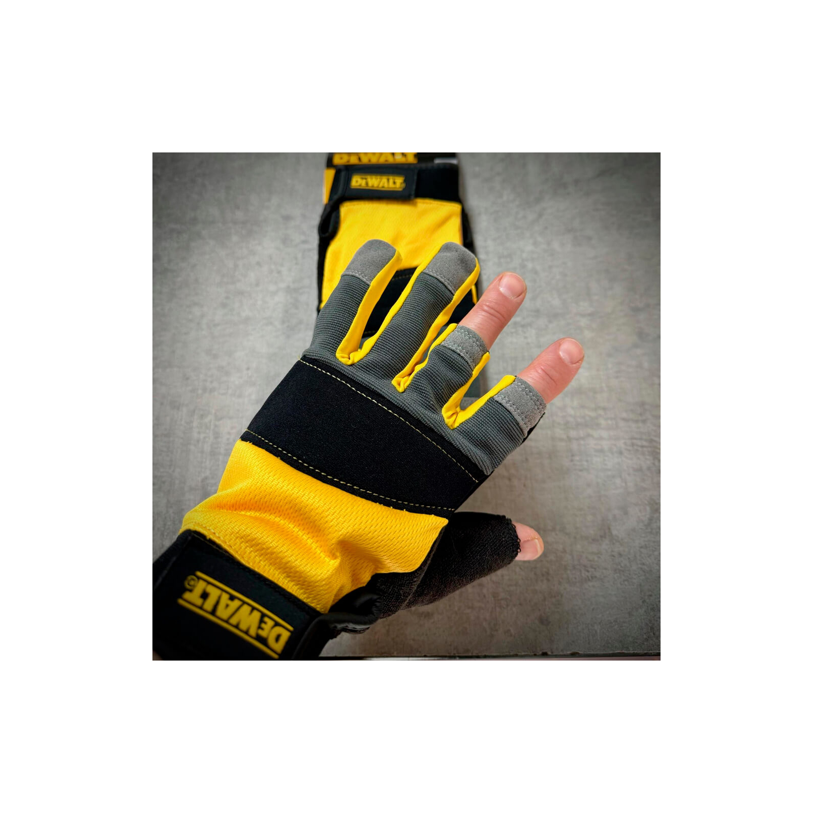 Защитные перчатки DeWALT частично открытые, разм. L/9, с накладками на ладони (DPG214L) изображение 6