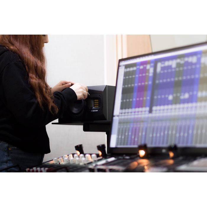 Студійний монітор ADAM Audio A4V (235744) зображення 10