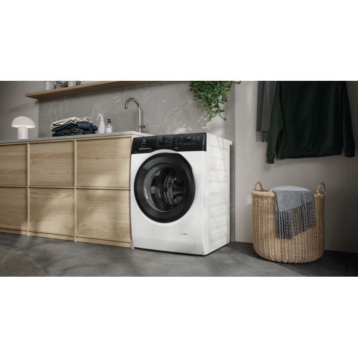 Стиральная машина Electrolux EW6F9452U изображение 3