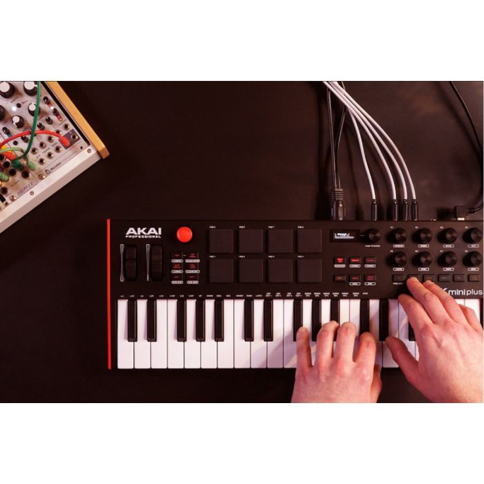 MIDI-клавиатура Akai MPK Mini Plus (233836) изображение 8