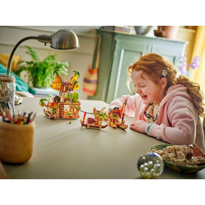 Конструктор LEGO Disney Princess Баржа Какамора (43258) изображение 11