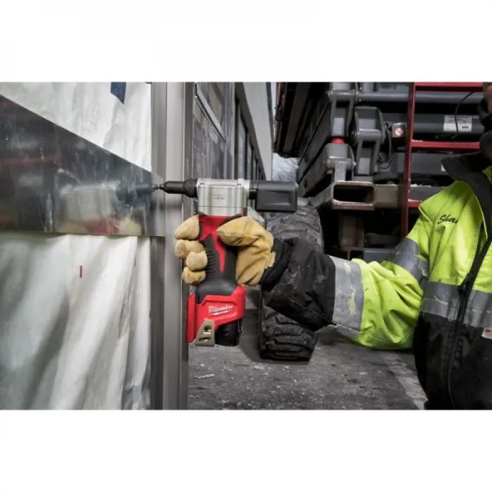 Заклепочник Milwaukee M12 BPRT-0, 2,4-4,8мм (без АКБ и ЗУ) (4933464404) изображение 12