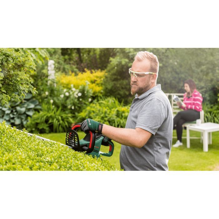 Кущоріз Bosch UniversalHedgeCut 60 480Вт, 60см, крок різу 30мм, 3.7 кг (0.600.8C0.703) зображення 2