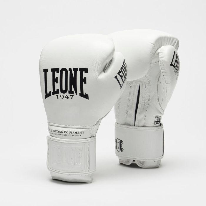 Боксерские перчатки Leone GN111 The Greatest Red 10 унцій (GN111_Red_10oz) изображение 4