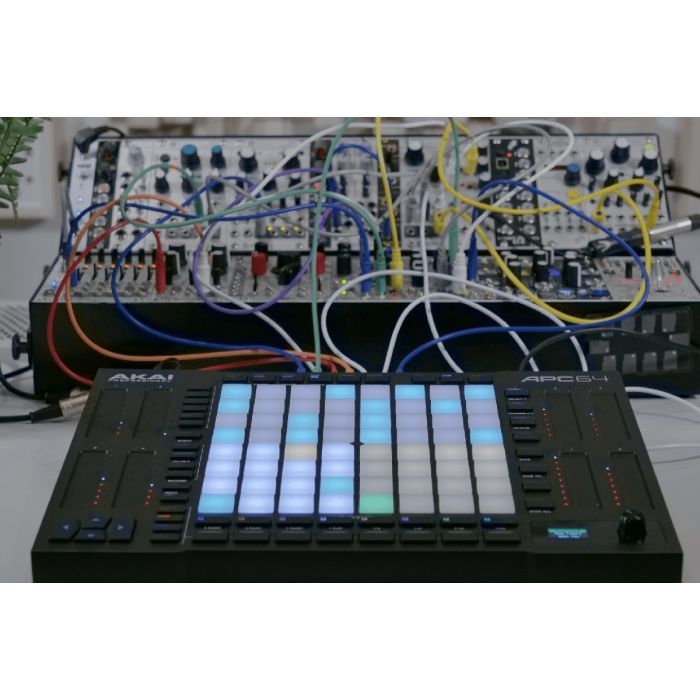 MIDI контролер Akai APC 64 (240983) зображення 10