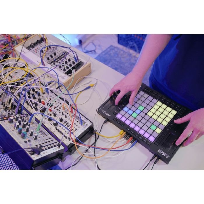 MIDI контролер Akai APC 64 (240983) зображення 11