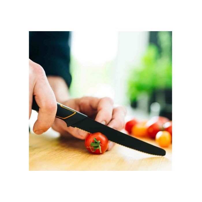 Кухонний ніж Fiskars Edge для томатів 13 см (1003092) зображення 4