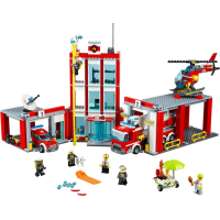 Конструктор LEGO City Fire Пожарная часть (60110) изображение 2