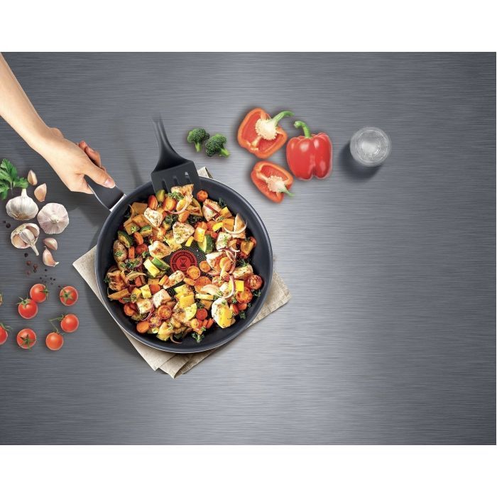 Сковорода Tefal Resist Intense 20 см (D5260232) изображение 4