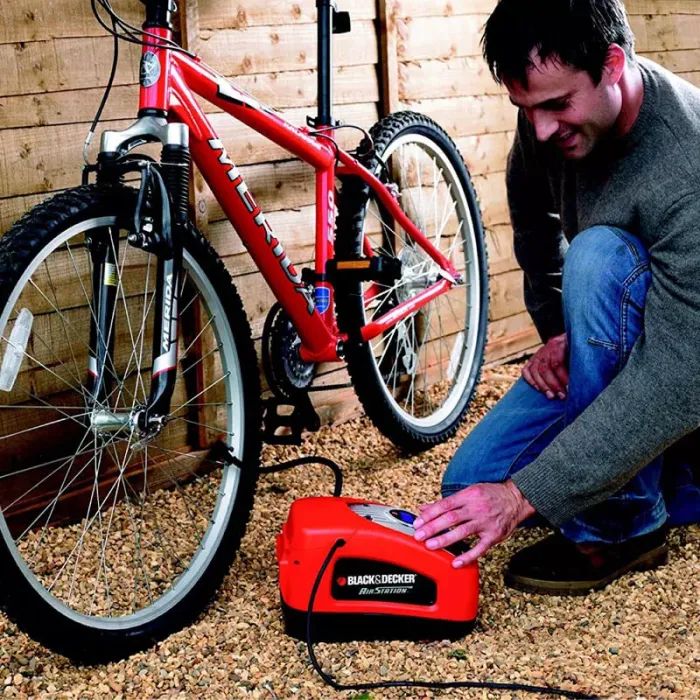 Автомобільний компресор Black&Decker ASI300 зображення 8