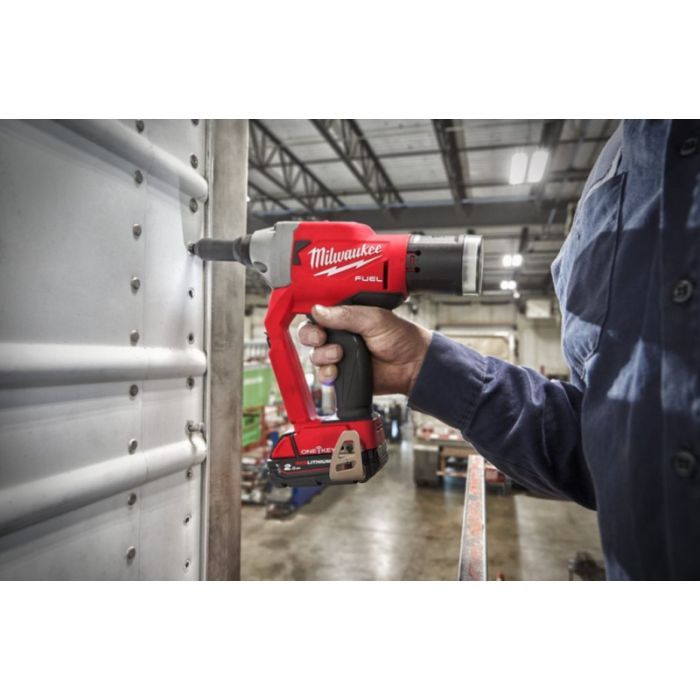 Заклепочник Milwaukee M18 ONEFPRT-0X, 4,8-7,0мм, HD кейс (без АКБ и ЗУ) (4933478601) изображение 6