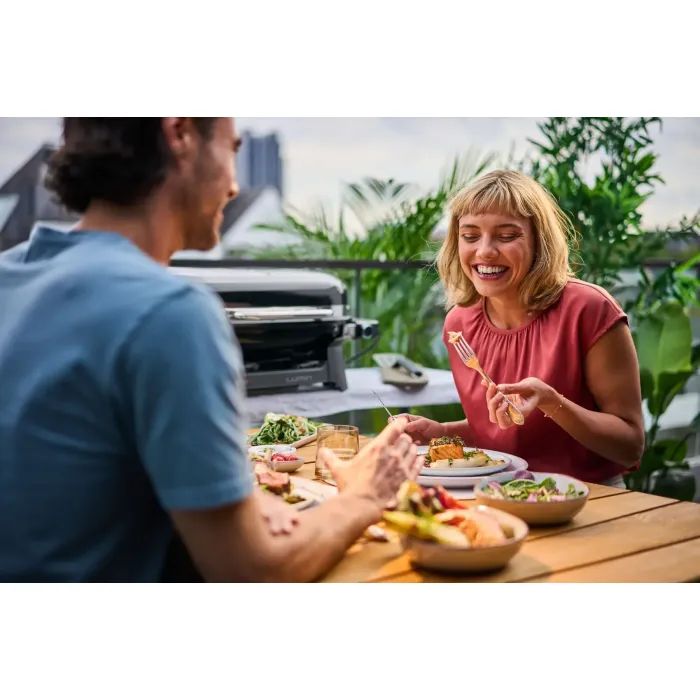 Гриль-барбекю Weber Lumin Compact 1000 Black (91010979) изображение 10