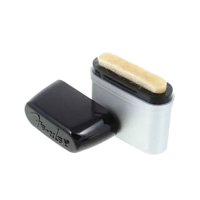 Засіб для догляду за гітарою Fender Speed Slick Guitar String Cleaner (220080)