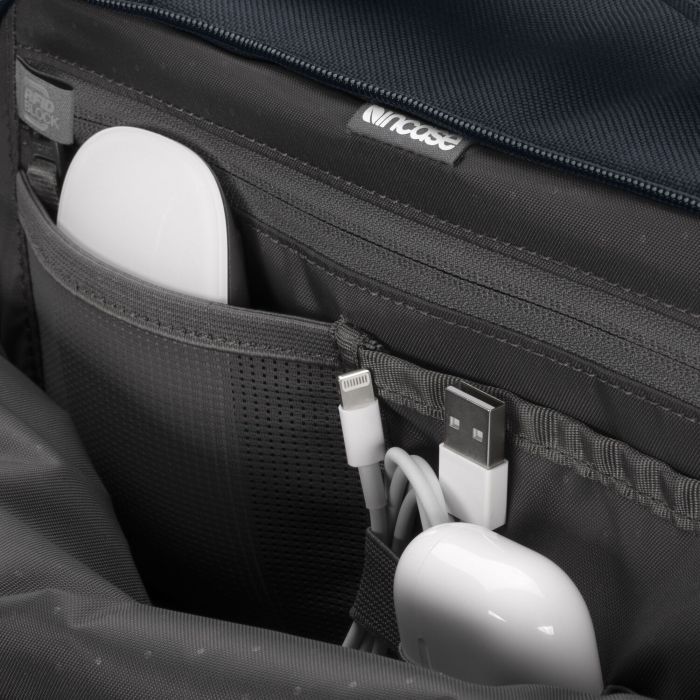 Рюкзак для ноутбука Incase 16" A.R.C. Travel Pack navy (INCO100682-NVY) зображення 9