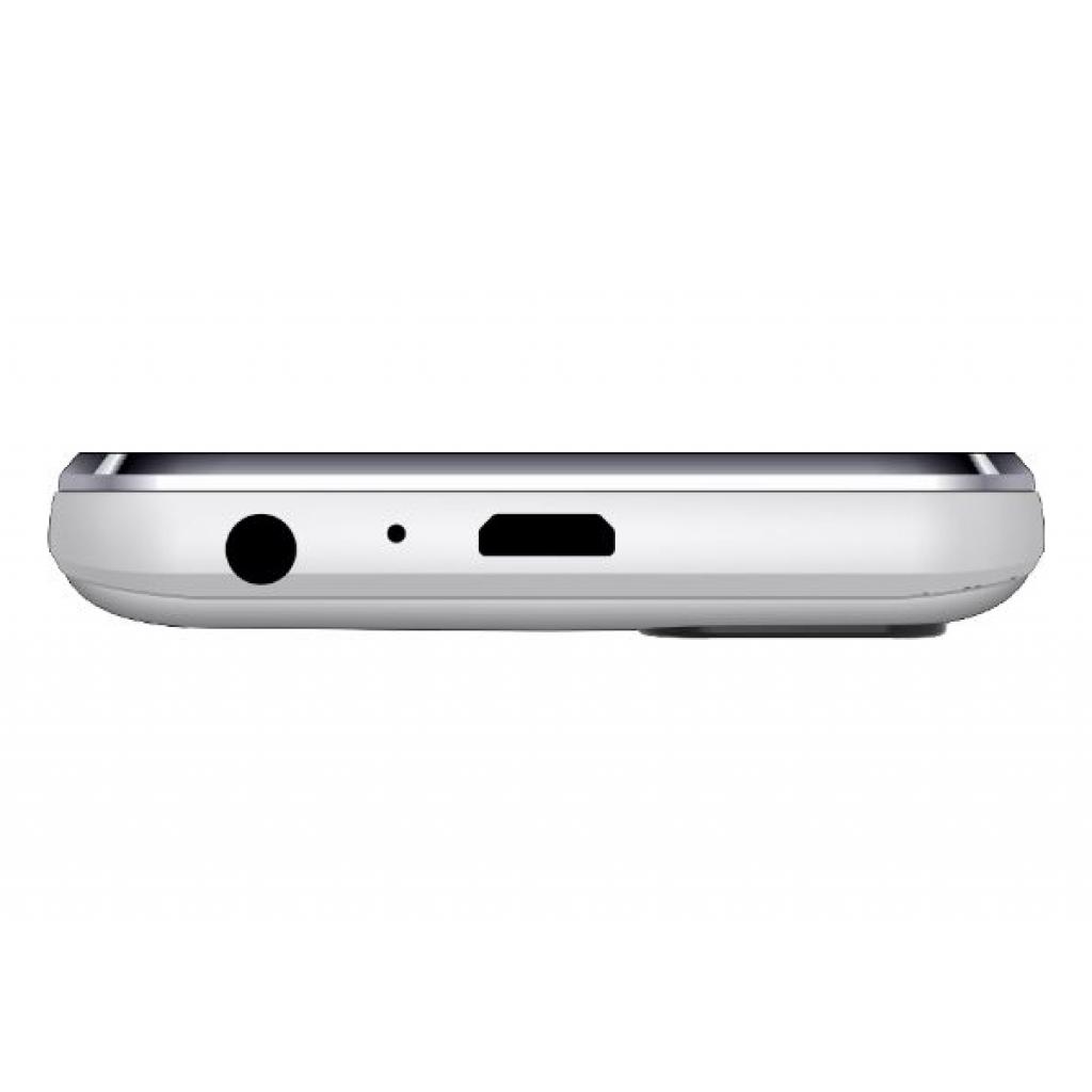 Мобильный телефон Nomi i2411 Silver изображение 5