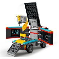 Конструктор LEGO City Police Полицейская погоня в банке 915 деталей (60317) изображение 5