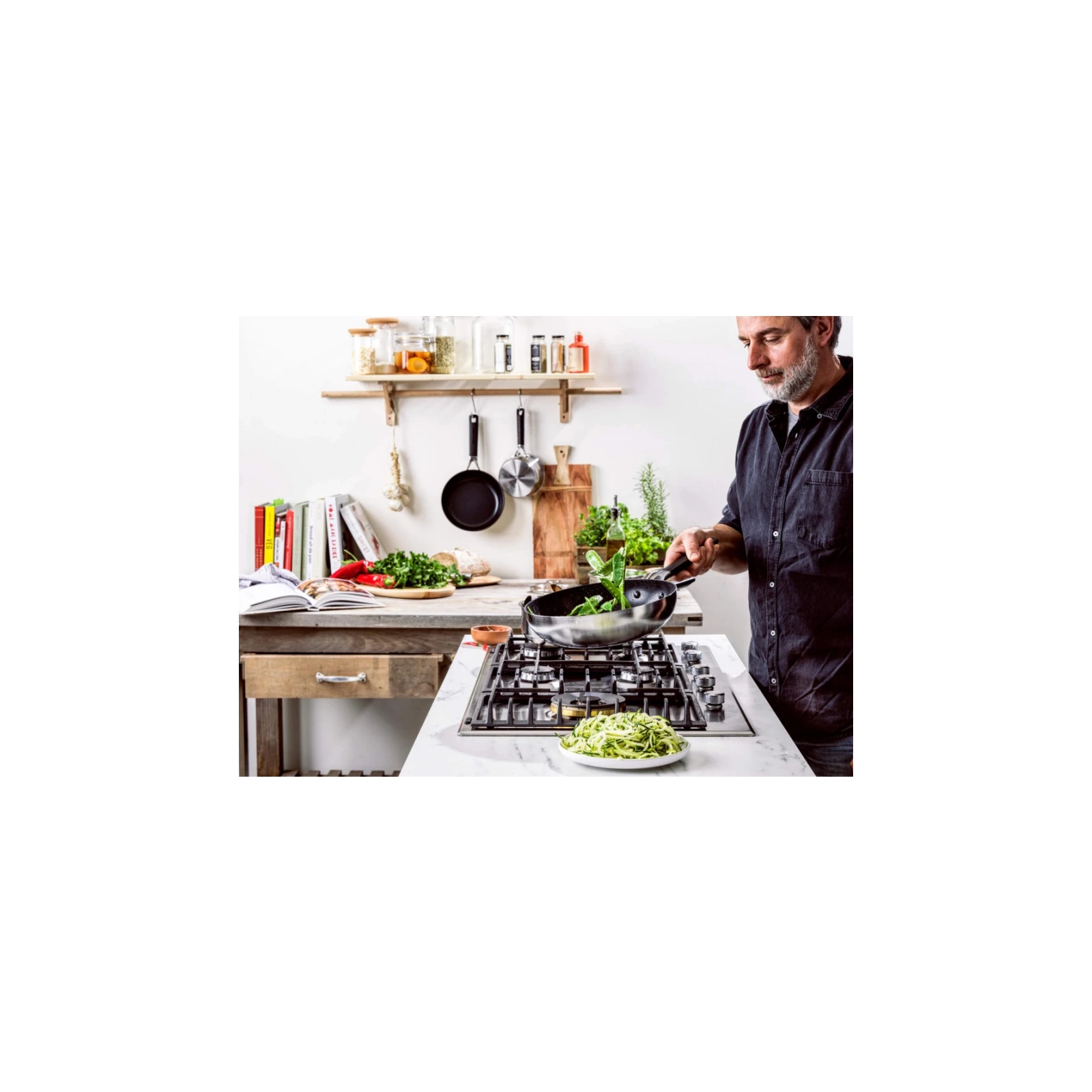 Сковорода KitchenAid Wok CSS 28 см з керамічним покриттям (CC005705-001) изображение 2