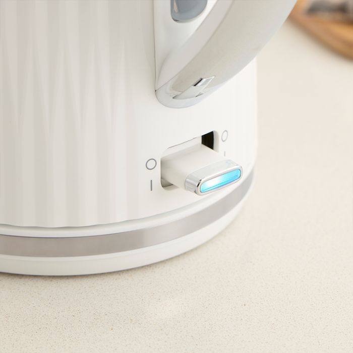 Электрочайник Russell Hobbs 27360-70 изображение 11