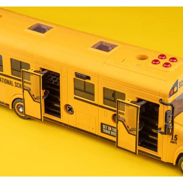 Конструктор Otamanko АВТОКОНСТРУКТОР Школьный автобус (YW9099C) изображение 6