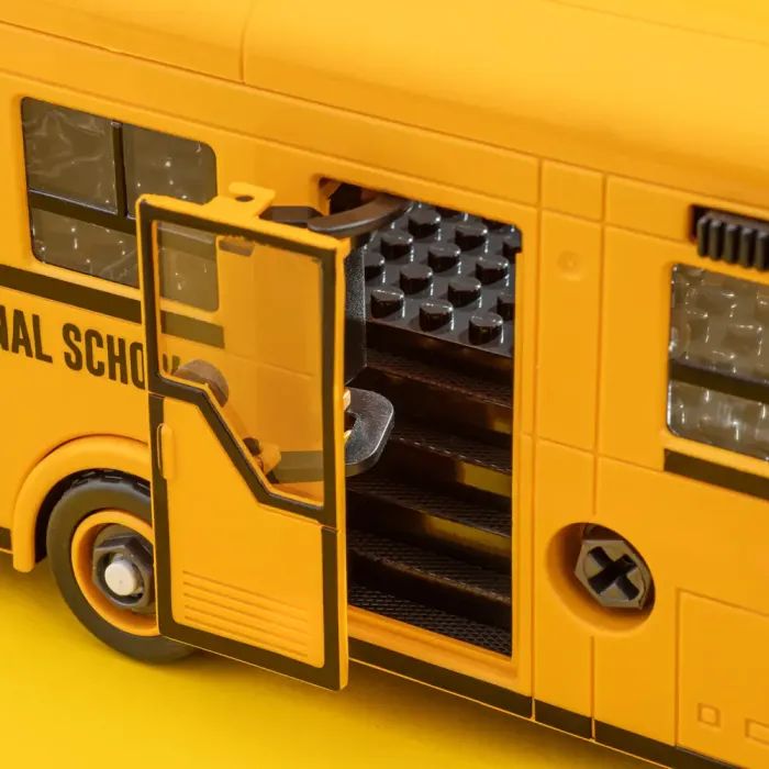 Конструктор Otamanko АВТОКОНСТРУКТОР Школьный автобус (YW9099C) изображение 7