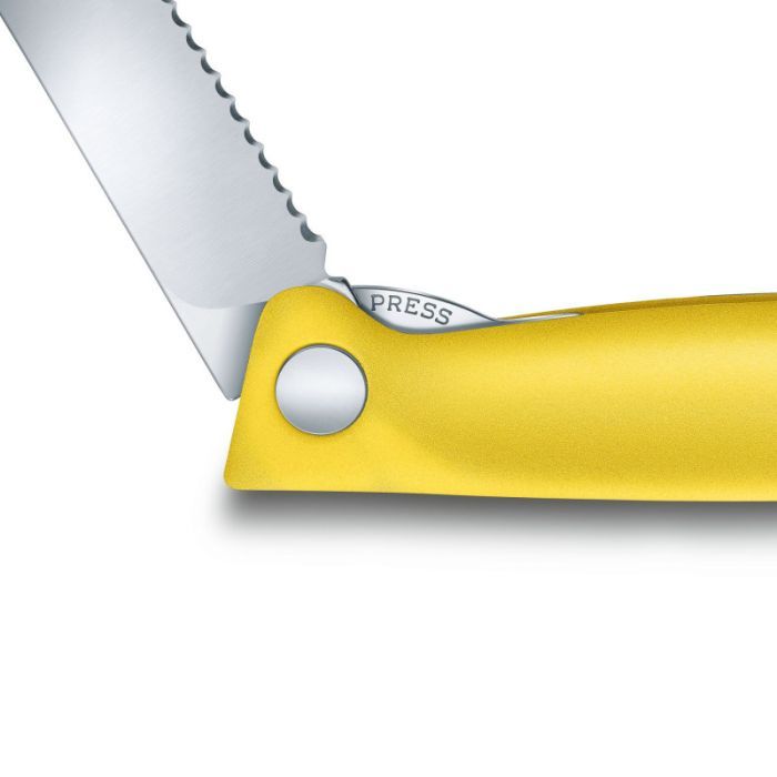 Кухонный нож Victorinox SwissClassic Foldable Paring 11 см Serrated Black (6.7833.FB) изображение 3