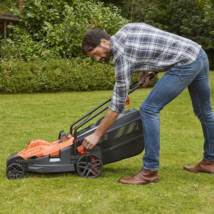 Газонокосилка Black&Decker 1.8 кВт, 42 см (BEMW481BH) изображение 5