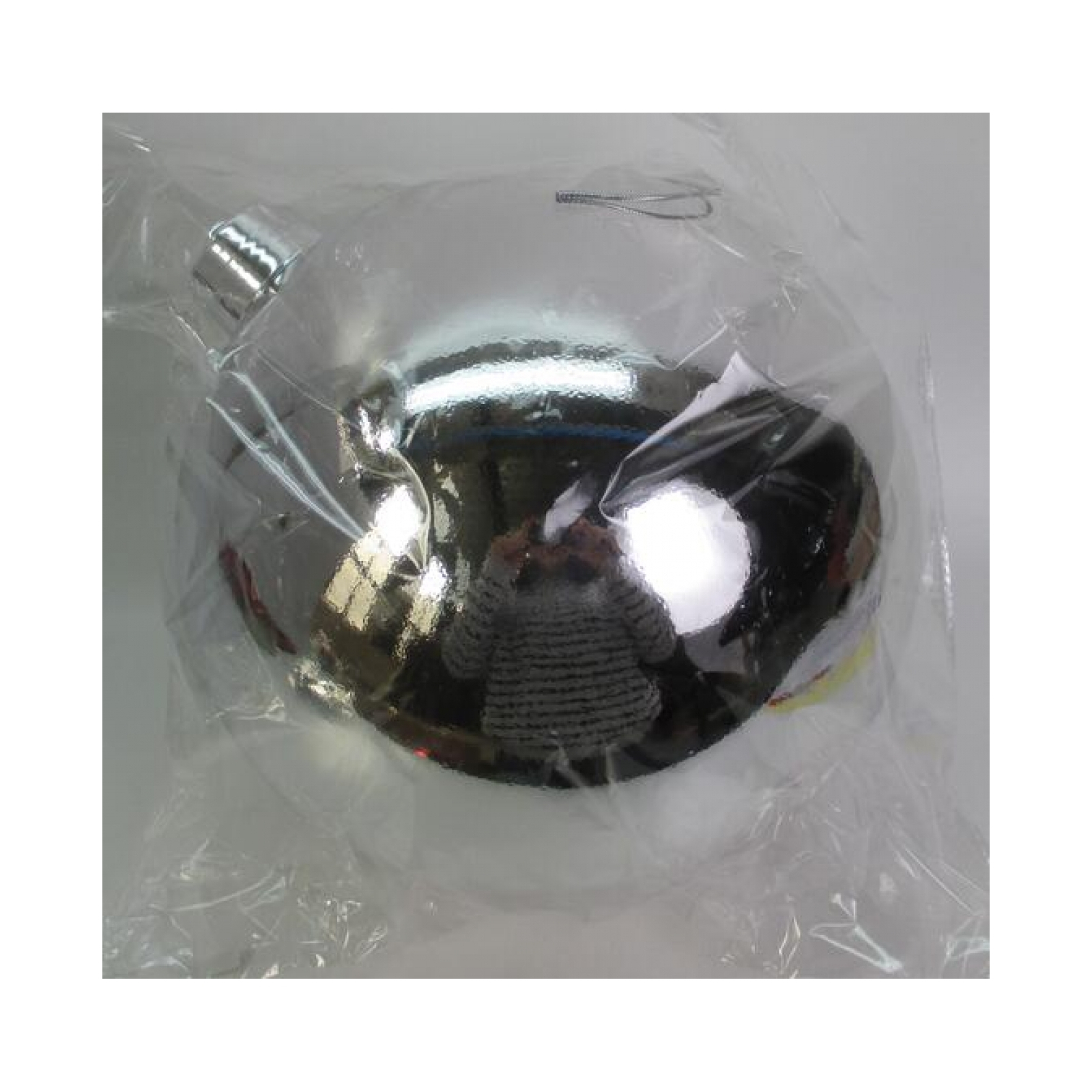 Елочная игрушка Novogod`ko шар, пластик, 25cм, серебро, глянец (974078)
