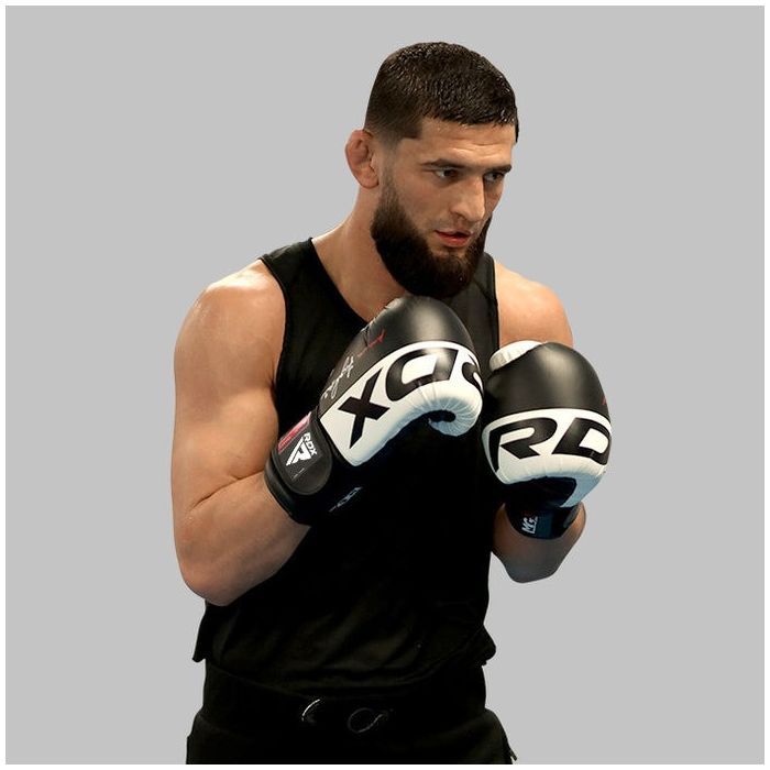 Боксерские перчатки RDX F4 Boxing Sparring Gloves Hook & Loop White/Black 10 унцій (BGR-F4B-10OZ) изображение 6