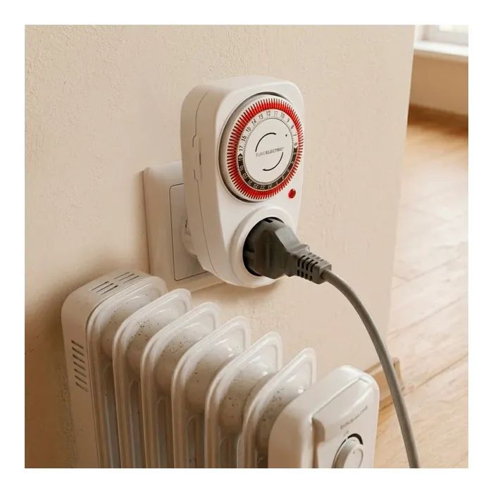 Таймер-розетка EUROELECTRIC 16A/3680W 24Н, White (ST-16A/3,68kW(M)) изображение 3