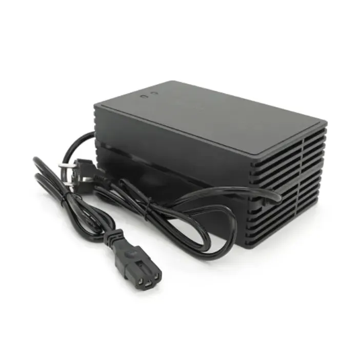 Сетевое зарядное устройство для АКБ Voltronic Li-ion 67,2V, 16S, 8A, 600W (YT-SL750-67208P) изображение 3