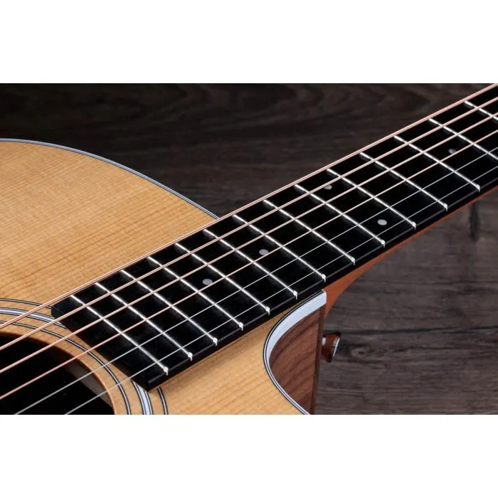 Гитара электроакустическая Taylor Guitars 210CE (302198) изображение 7