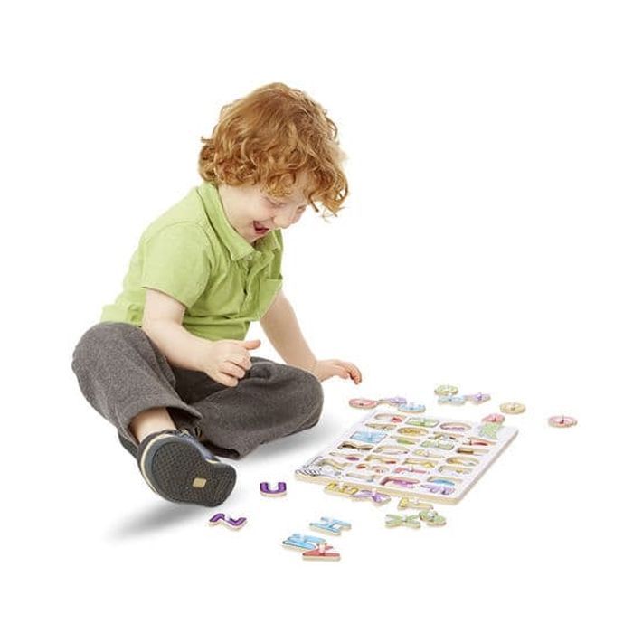 Развивающая игрушка Melissa&Doug Деревянная рамка-вкладыш Английский алфавит (MD23272) изображение 4