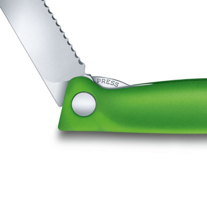 Кухонный нож Victorinox SwissClassic Foldable Paring 11 см Serrated Black (6.7833.FB) изображение 3