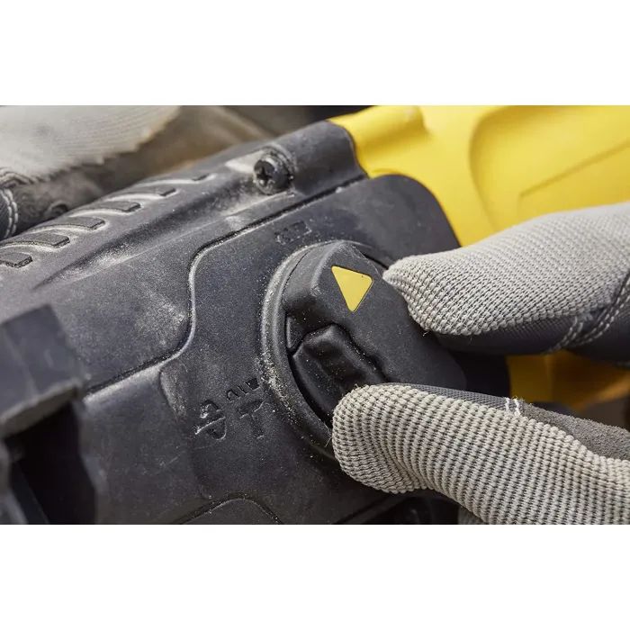 Перфоратор Stanley SDS-Plus, 800 Вт, 2.4 Дж, 3 режима, кейс (SFMEH210K) зображення 2