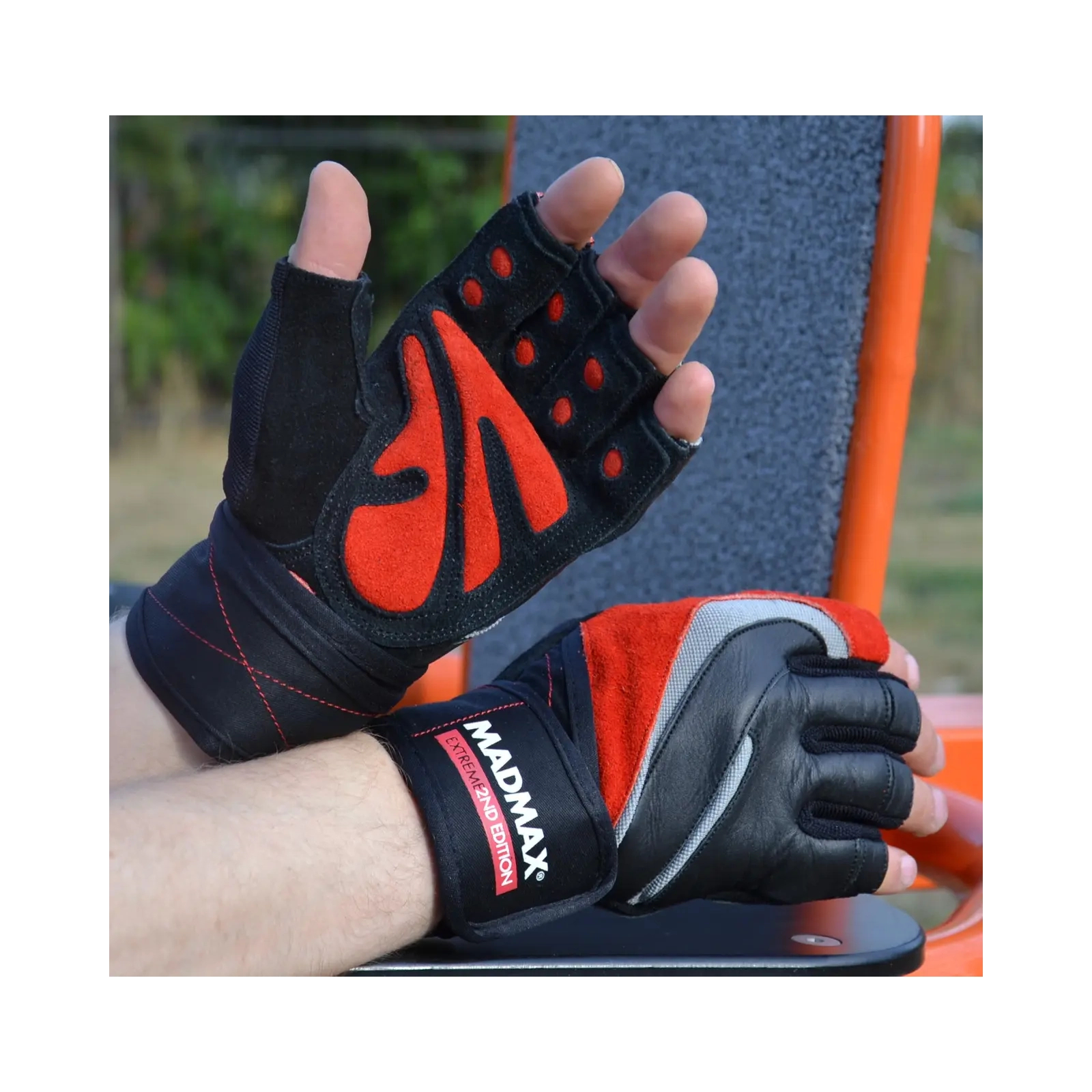 Перчатки для фитнеса MadMax MFG-568 Extreme 2nd edition Black/Red M (MFG-568_M) изображение 4
