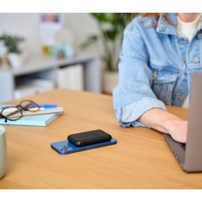 Батарея універсальна Trust 5000mAh Magnetic, USB-C, MagSafe, 15W, black (24877_TRUST) зображення 2