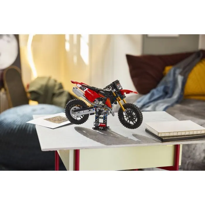 Конструктор LEGO Technic Мотоцикл Ducati Desmo450 MX Factory (42238) изображение 11
