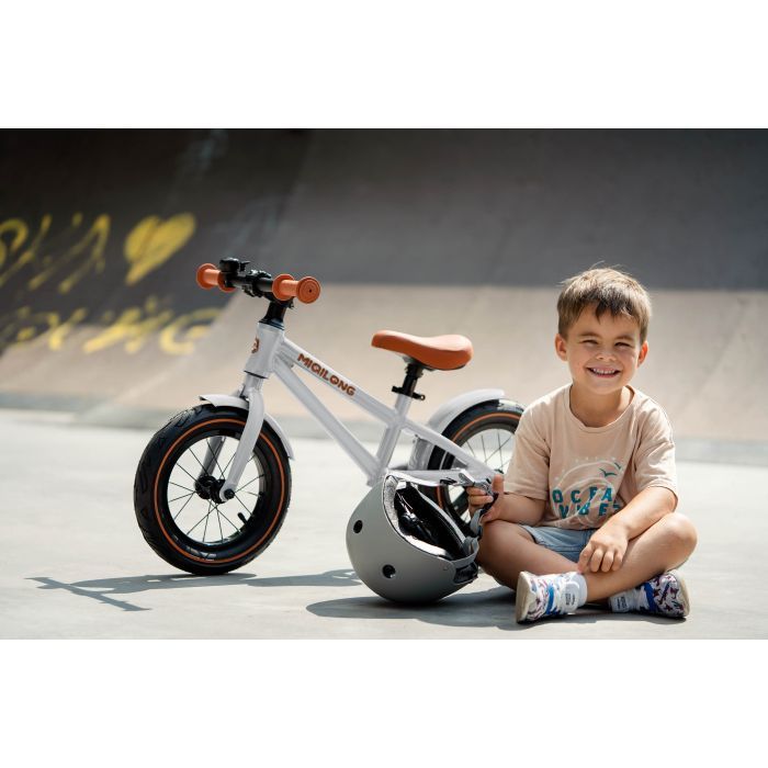 Беговел Miqilong RVA Черный 12" (ZCY-RVA12-BLACK) изображение 10