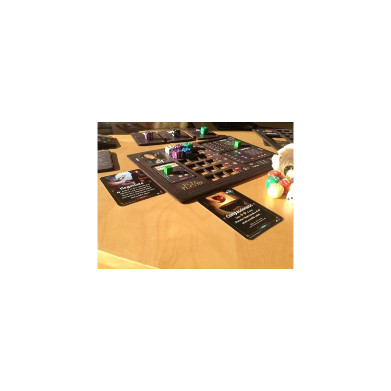 Настольная игра Thunderworks Games Roll Player (Путь Героя), английский (680474010523) изображение 5