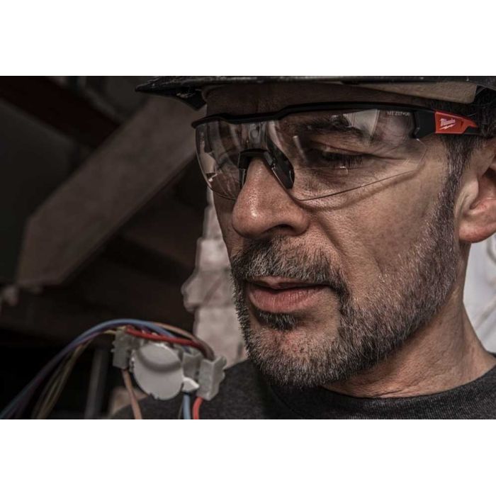 Захисні окуляри Milwaukee із зоною корекції, +2, прозорі (4932478911) зображення 4 Захисні окуляри Milwaukee із зоною корекції, +2, прозорі (4932478911) зображення 4