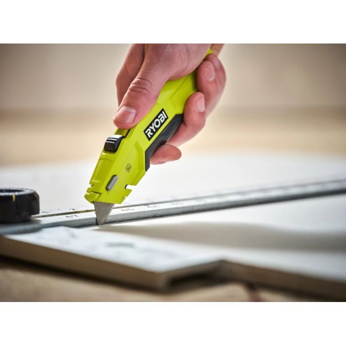 Нож монтажный Ryobi RHCKF-1, трапециевидное лезвие, корпус алюминий (5132006401) изображение 2