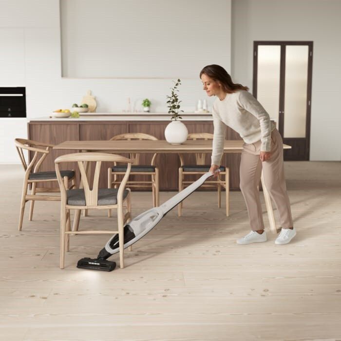 Пылесос Electrolux ES52CB18SH изображение 8