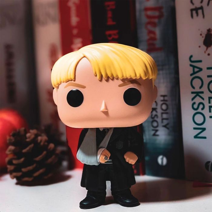 Фигурка Funko Pop серии Гарри Поттер - Малфой со сломанной рукой (76005) изображение 2