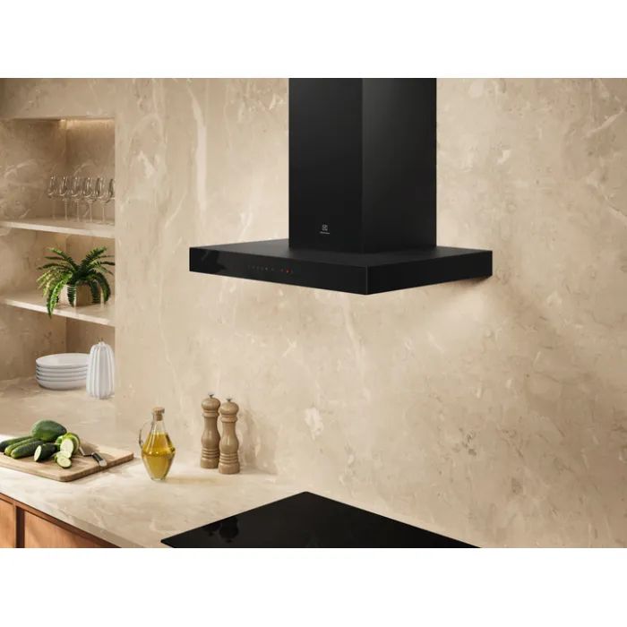 Вытяжка кухонная Electrolux LFT816K изображение 2